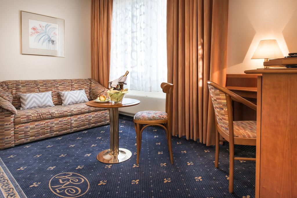 Akzent Hotel Koehler Gießen Exterior foto